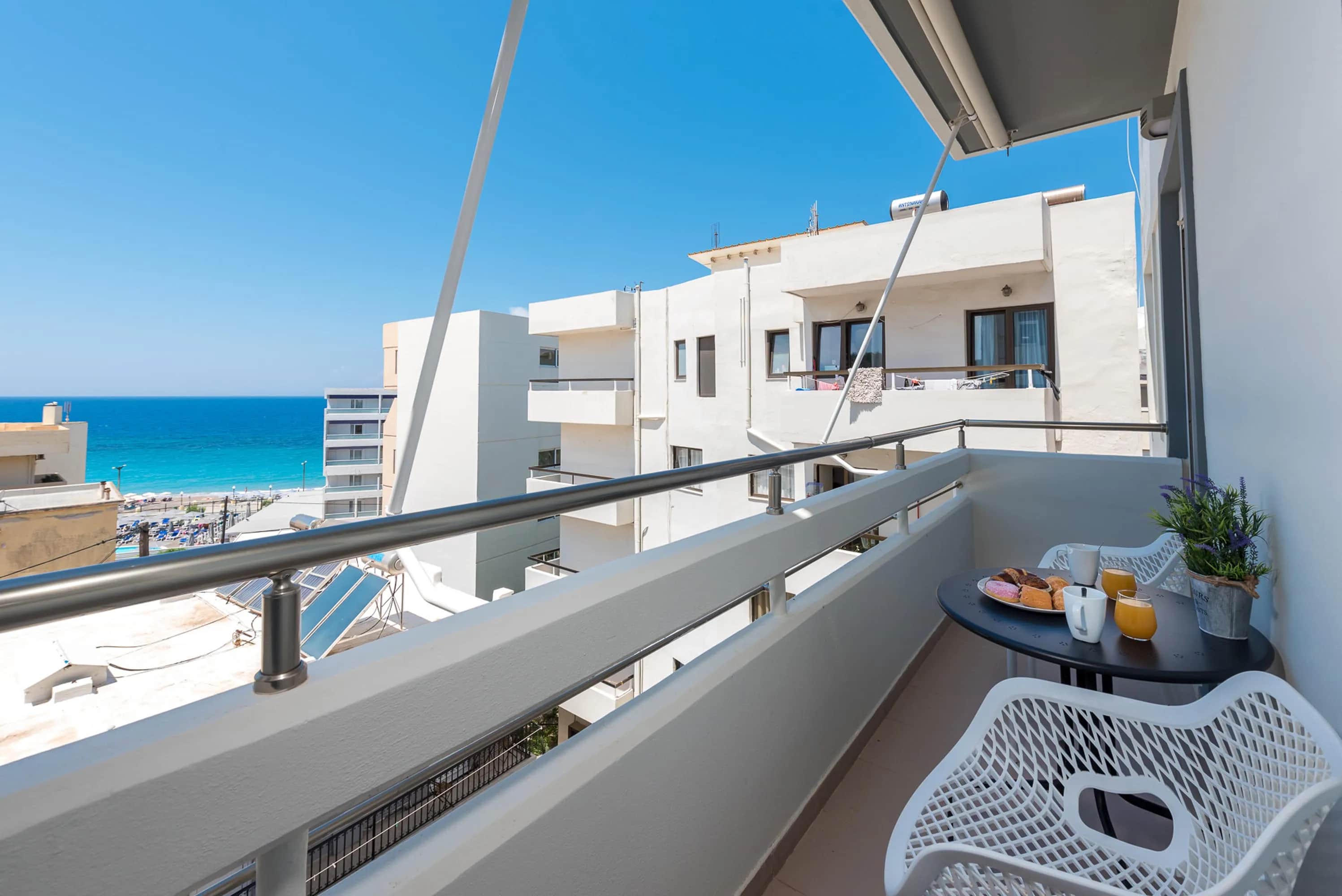 Sea and the City-Theros Apartment — photo 1