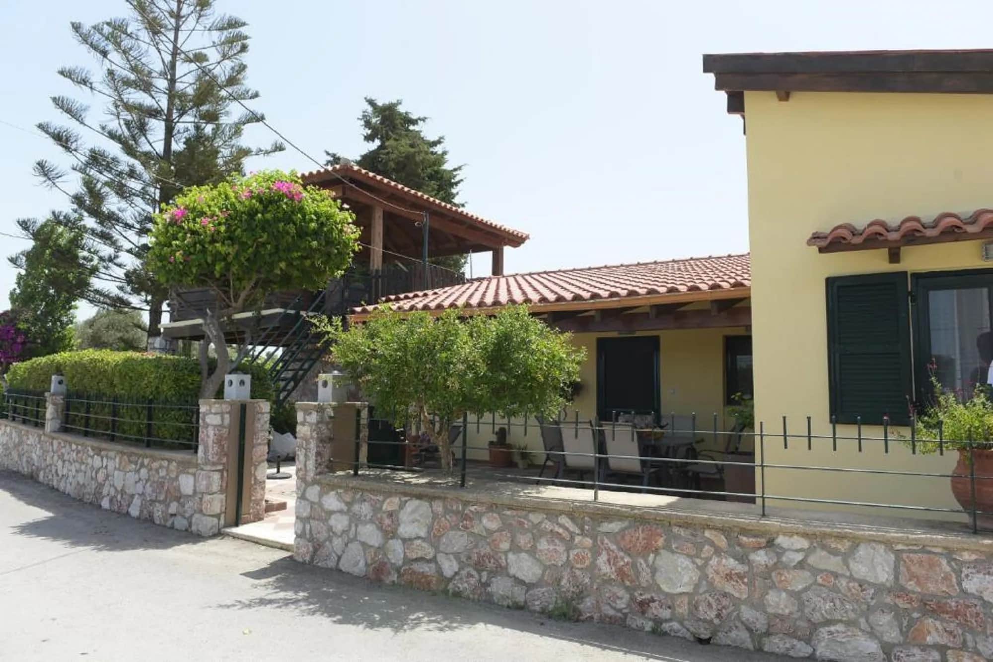 Kiparisia Villa — photo 1