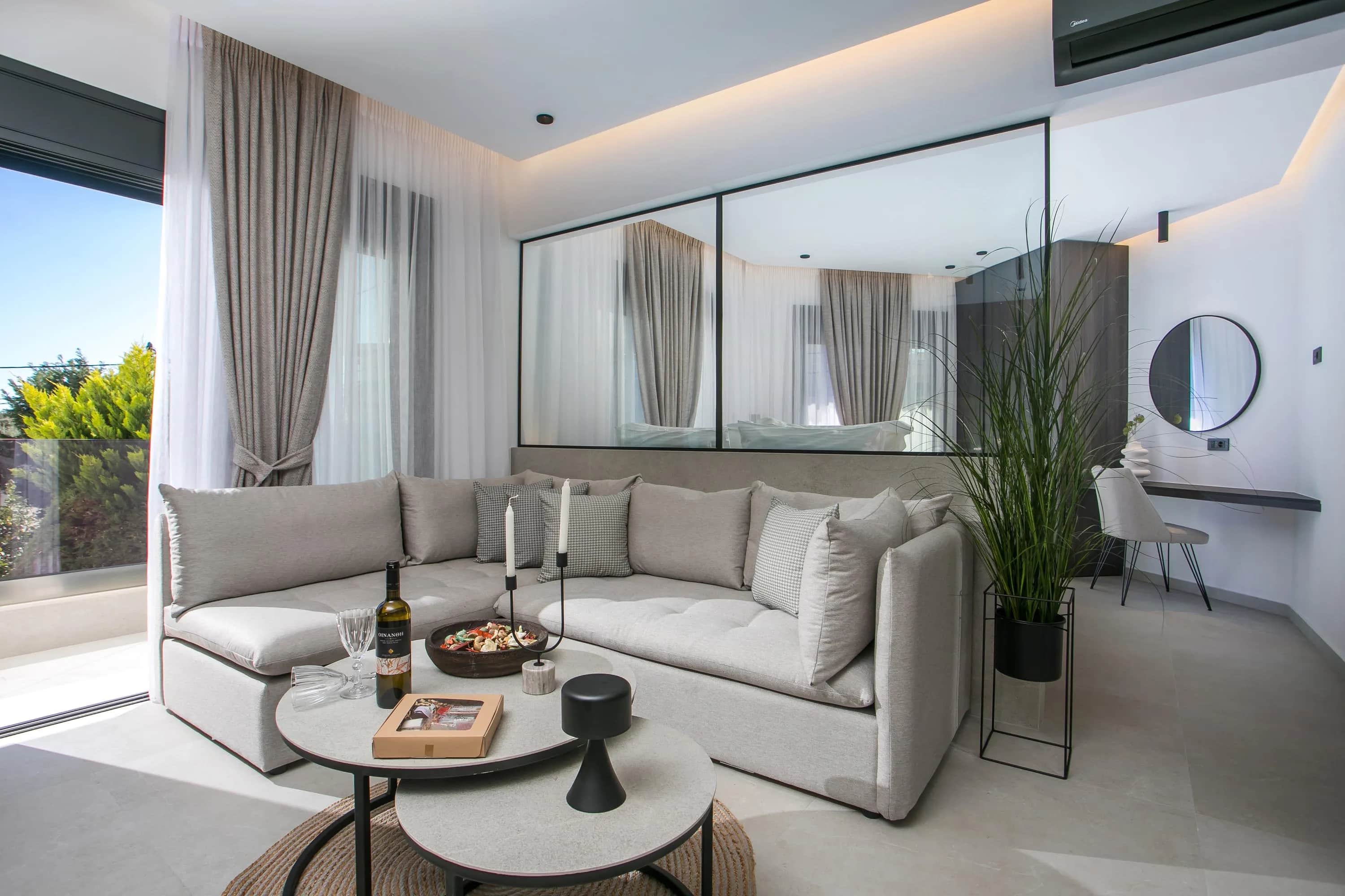Karma Luxury Suite 7 — photo 1