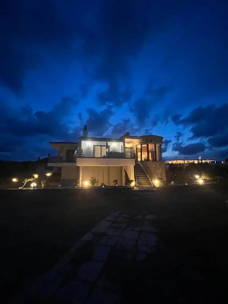 Villa Eleni, Gennadi