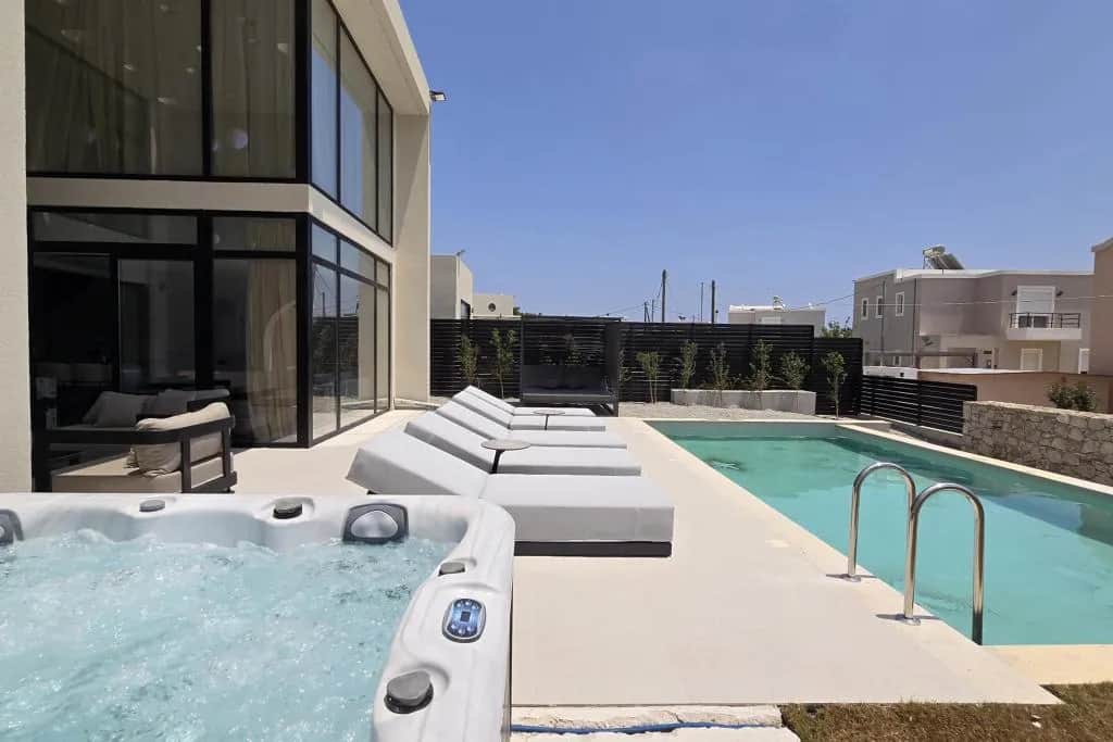 Trapezia Luxury Living - Sapphire, Kolympia