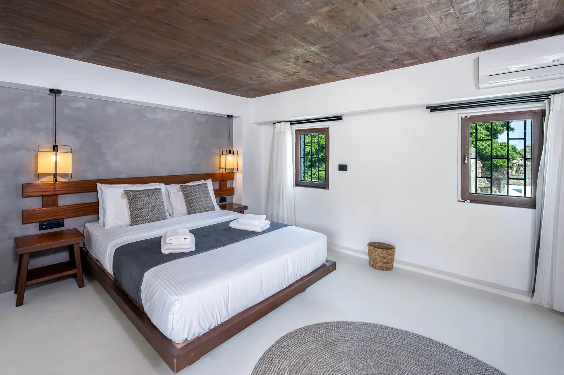 Elia Suites - Suite 4 — photo 1
