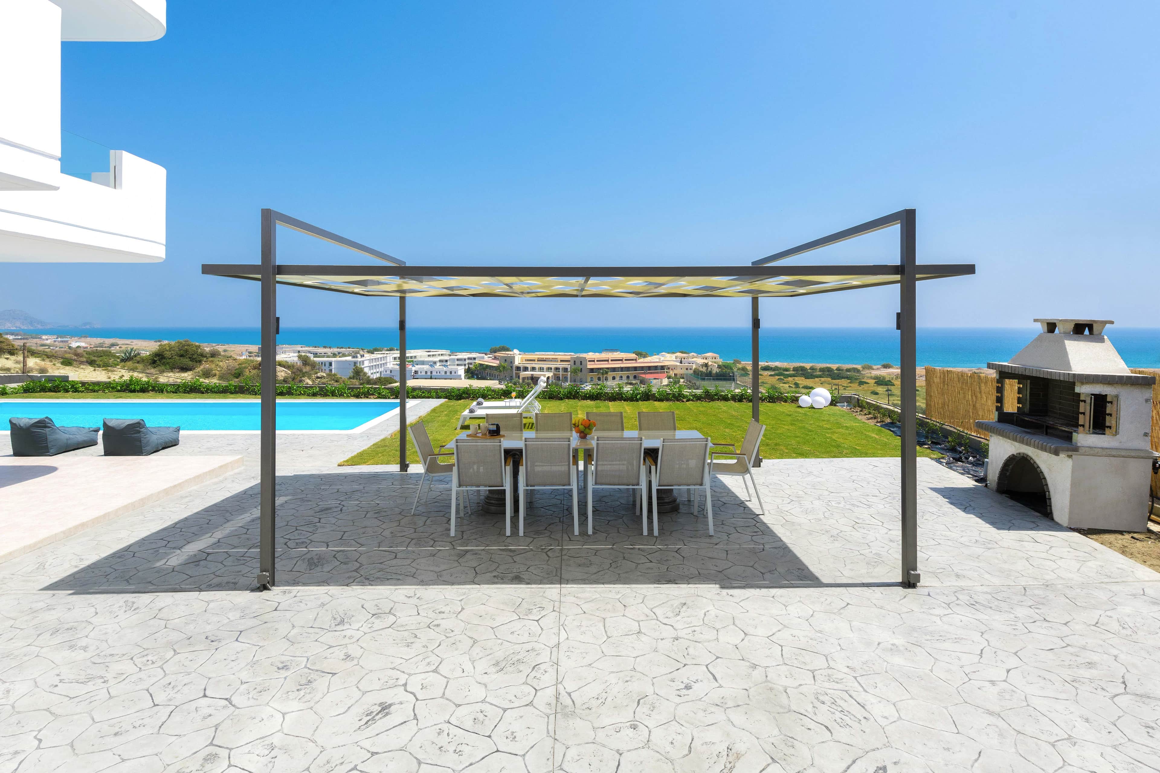 Hill & Sea View Villa — photo 3