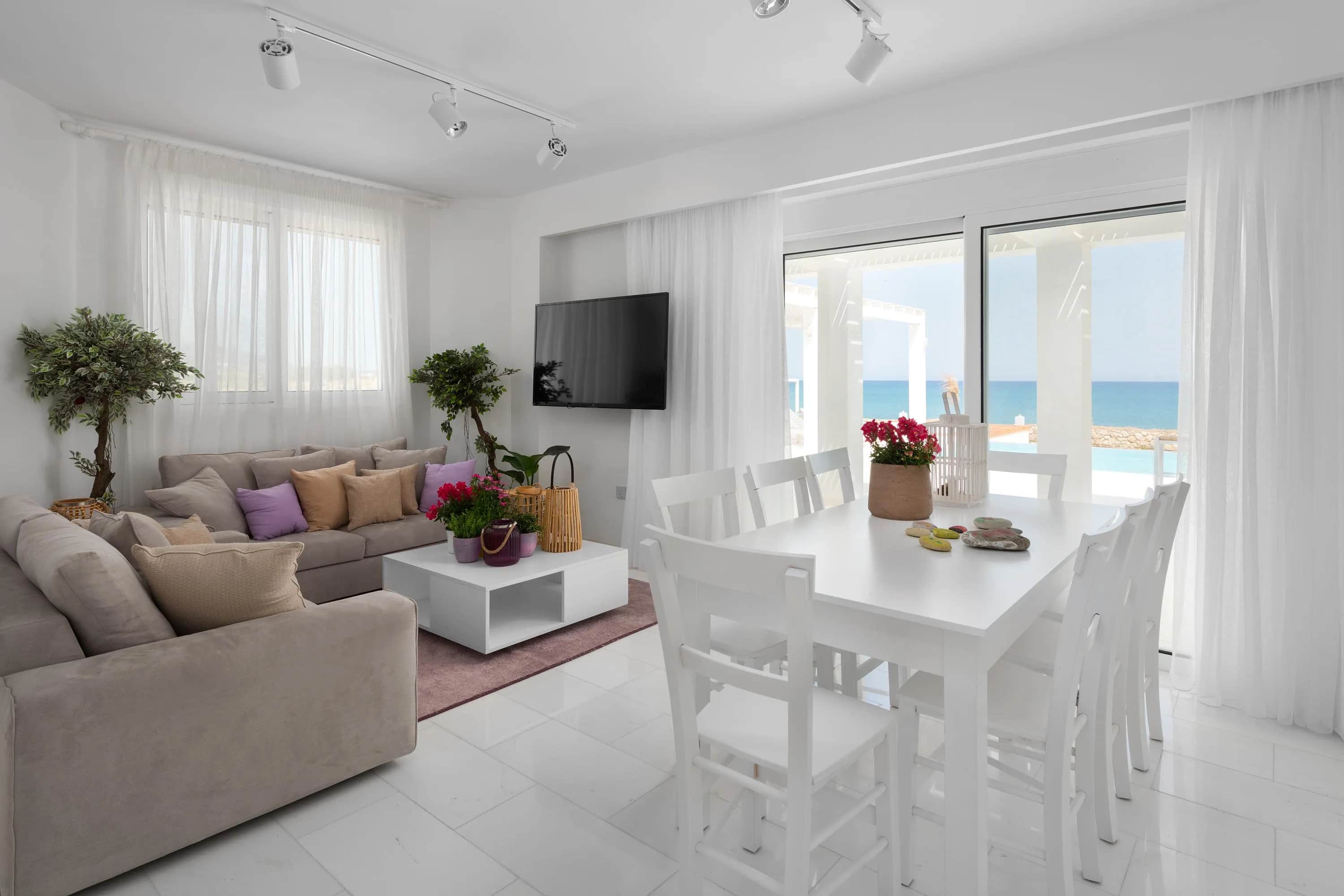 Nada Beachfront Villa — photo 4