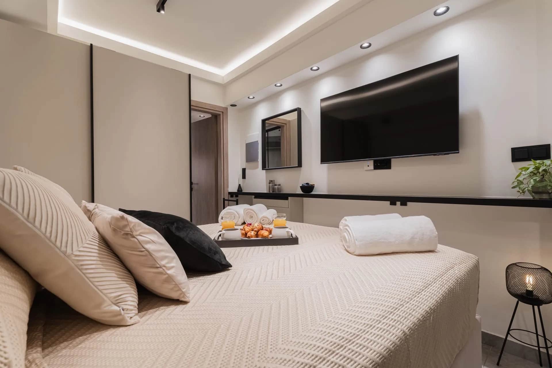 Monte Smith Luxury Suite 1 — photo 4