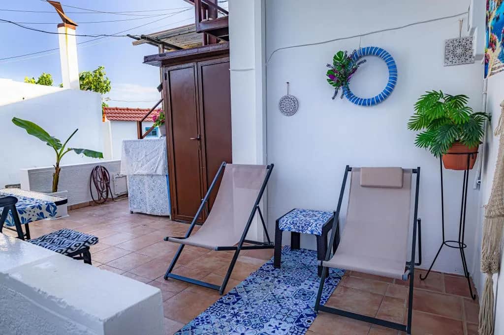 Barbara's Apartment With Private Patio, Stegna
