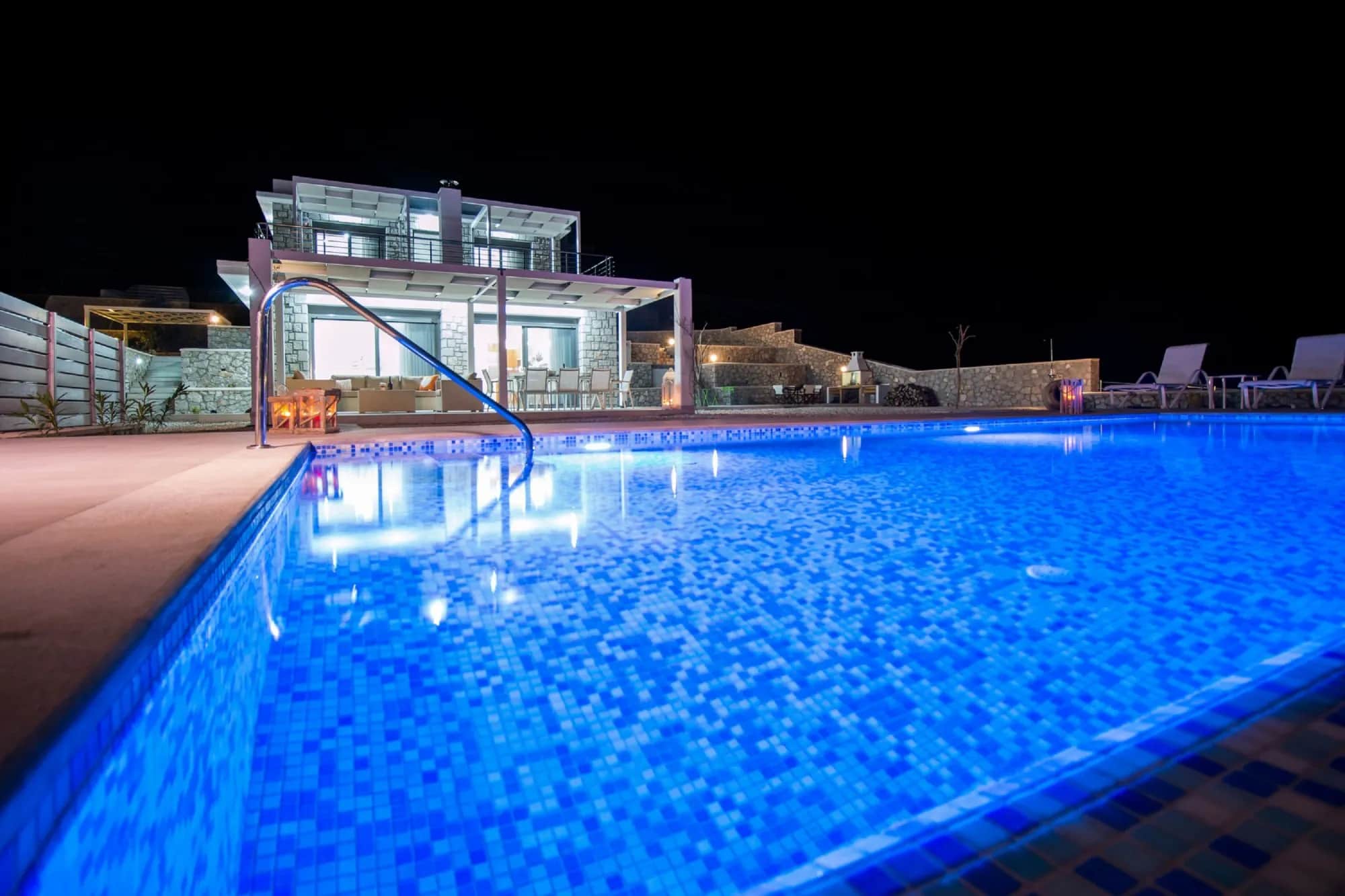 Francis Luxury Villa — photo 1