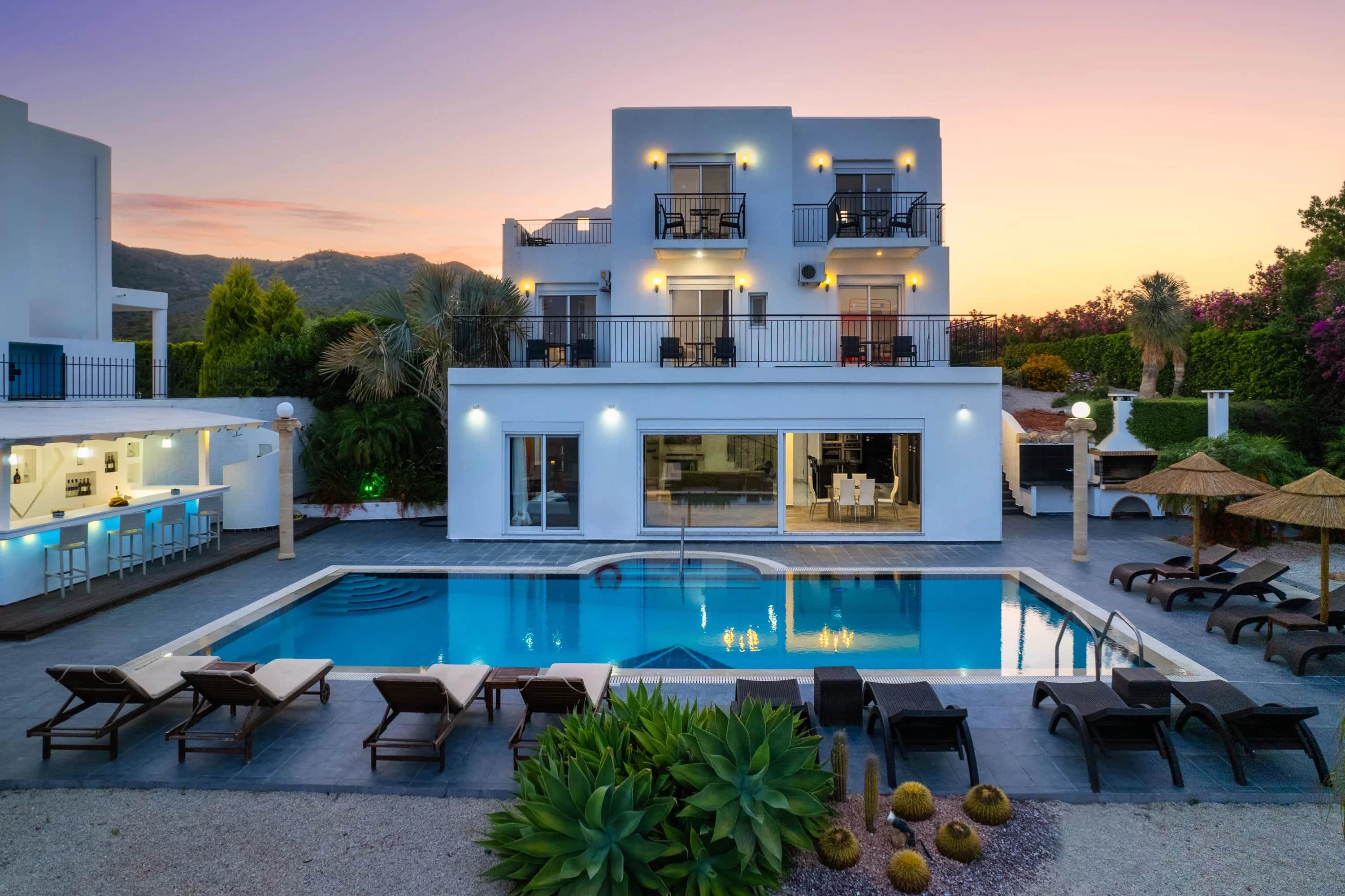 Diamond Villa  — photo 1