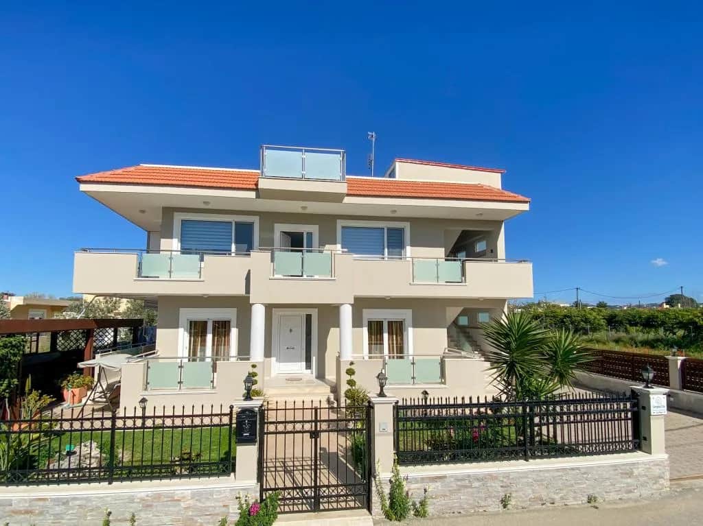 Apartment 2 - SimplyCity Homestay, Kremasti