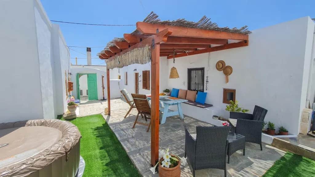 Lefko House, Lachania
