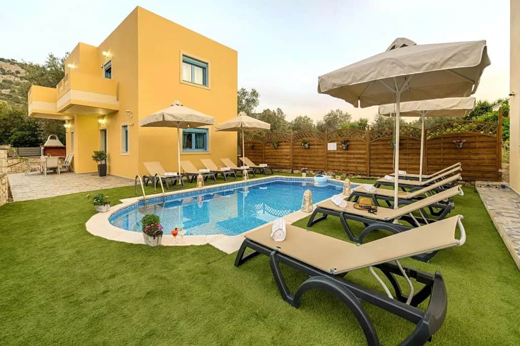 Retro Villas - Deluxe Villa with Pool, Pilonas