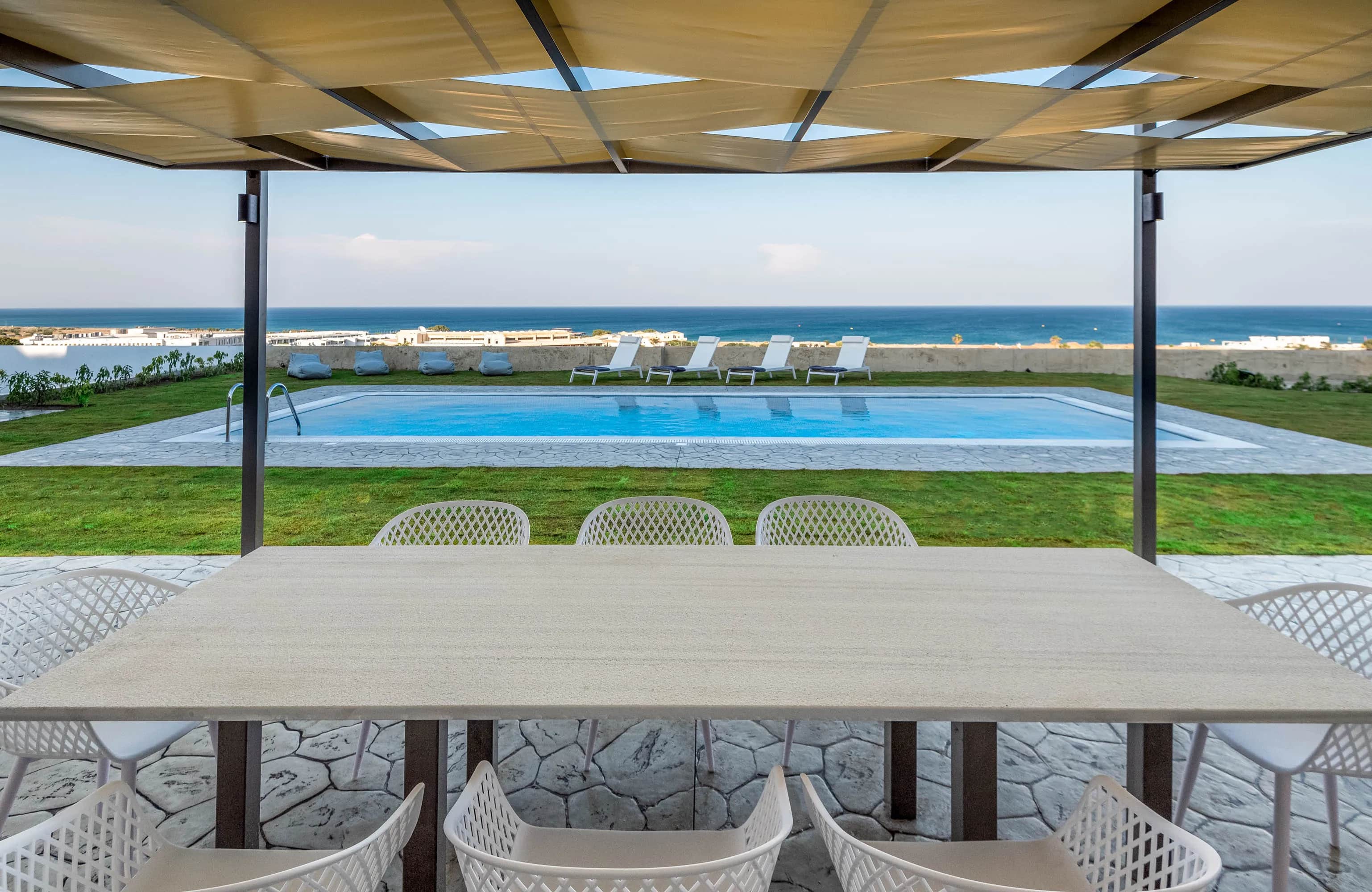 Hill & Sea View Villa up to 8 — photo 2