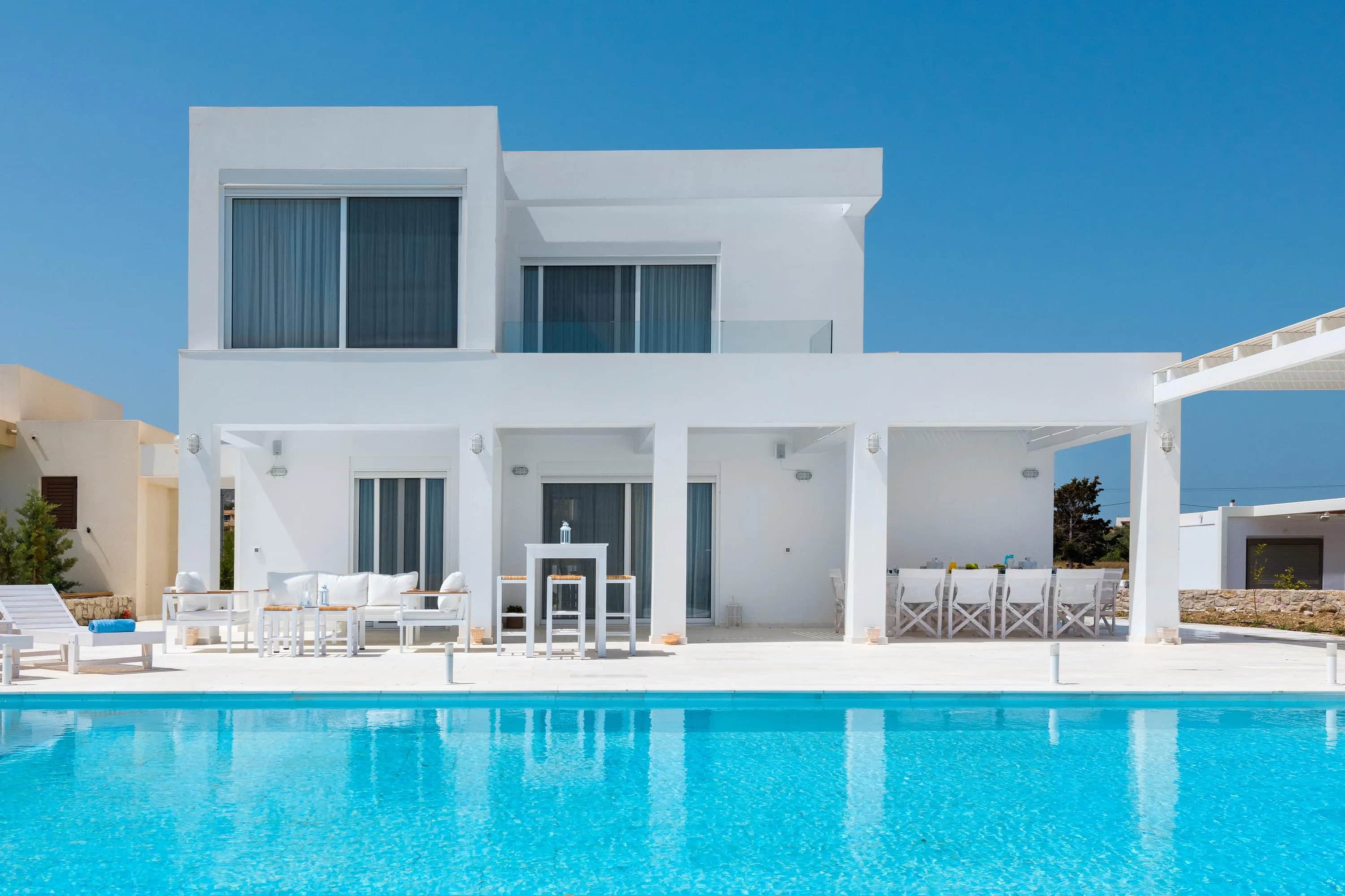 Nada Beachfront Villa — photo 1