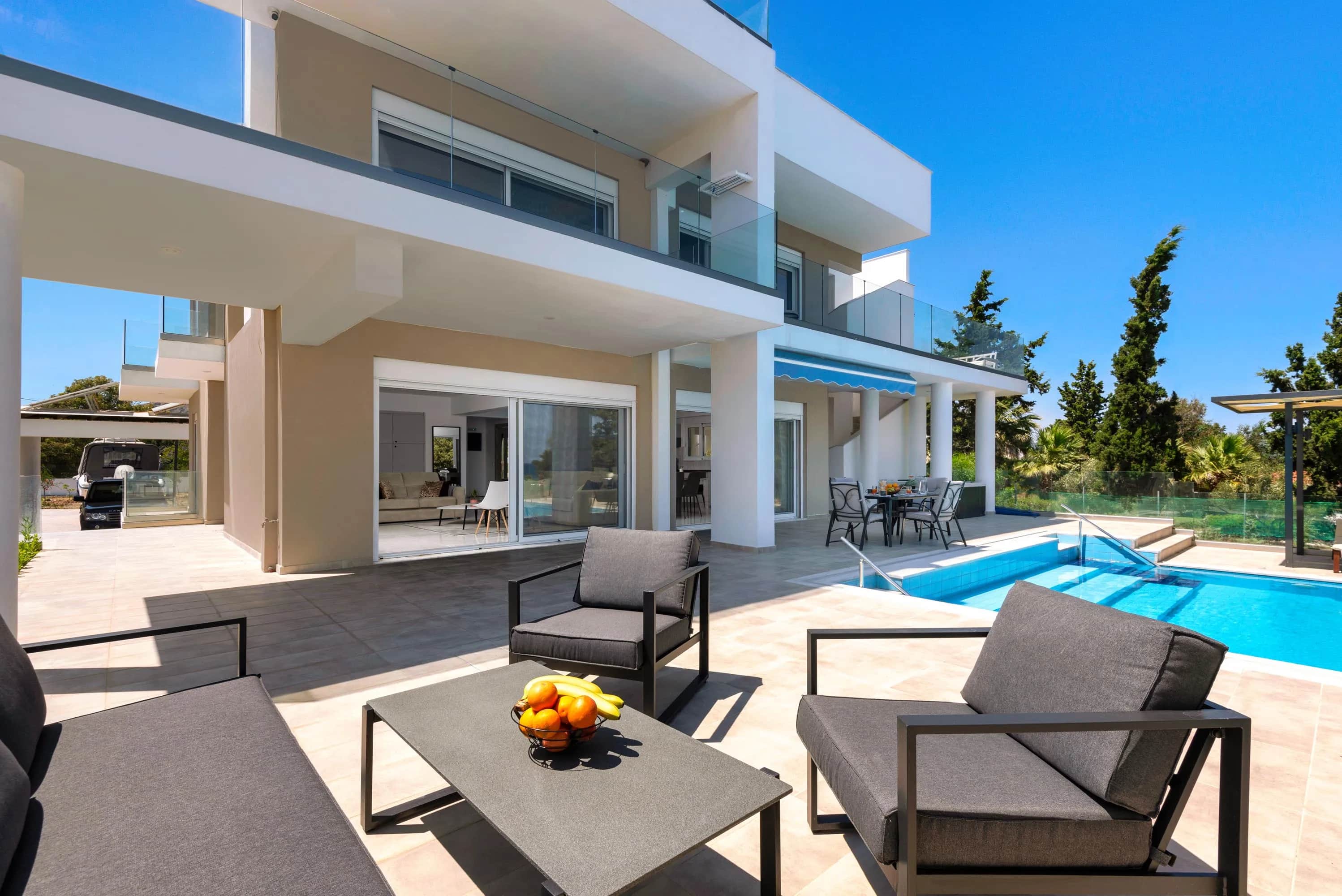 Viviane Paulos Villa — photo 5