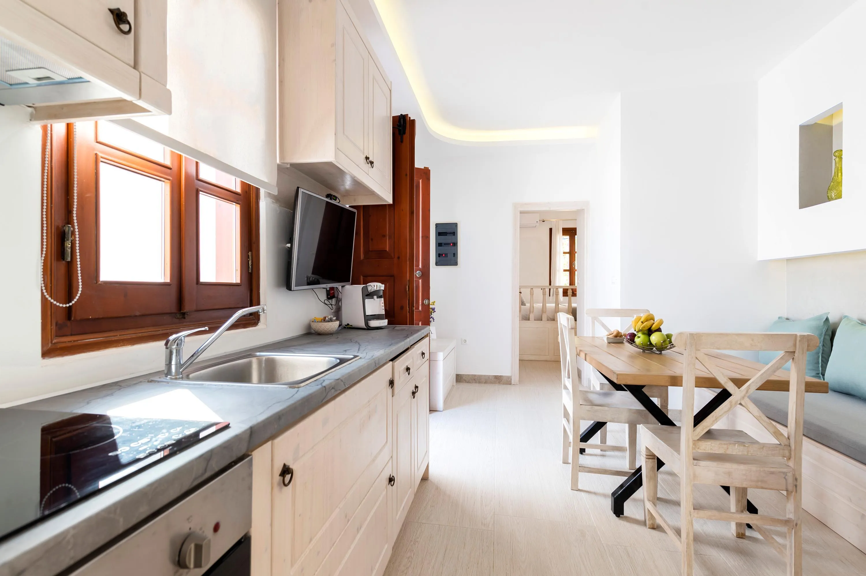 Lindian Polis suite 4 — photo 4