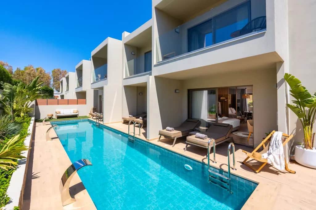 Oasis Luxury Suites-River Corner Swim-Up Suites, Kolympia