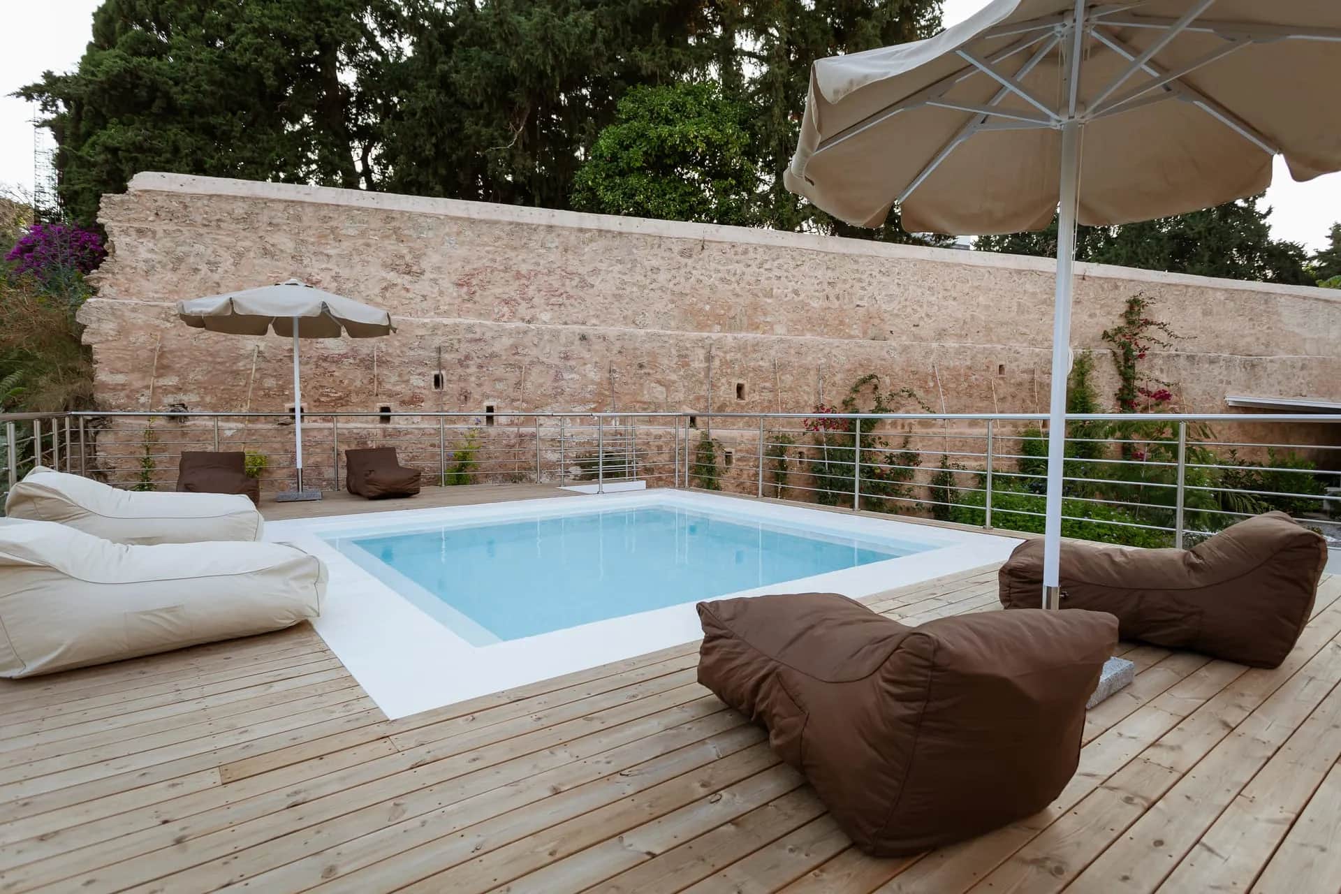 Aylin Executive Suites - Sachnisi Suite — photo 5