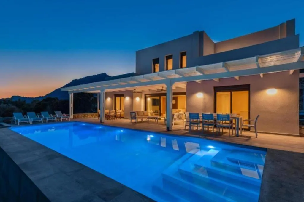 Solis Lindos Villa, Lindos