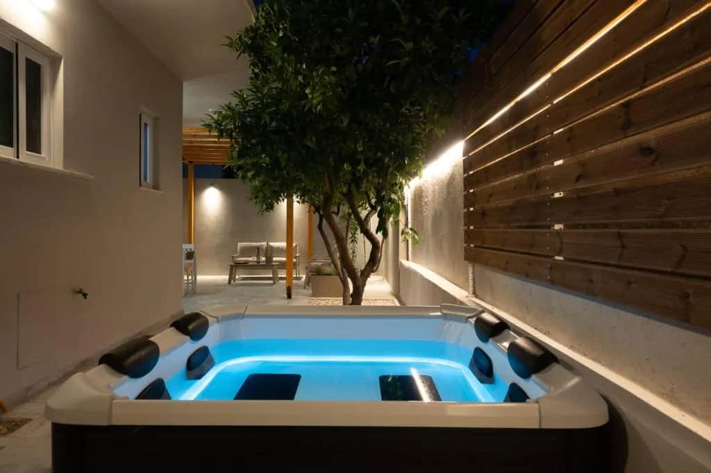 Filerimos Nest - Private Jacuzzi, Pastida