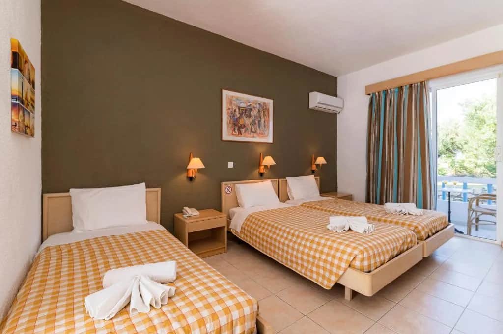 Garden View-Triple - Summer View Hotel, Theologos