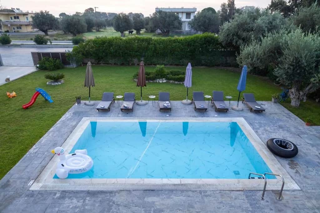 Mika Villa , Afandou