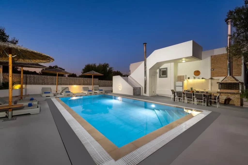 Amazing Summer Villa , Kolympia