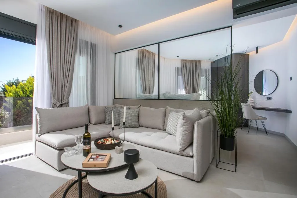 Karma Luxury Suite 7, Rhodes City